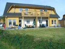 Gemütliche, strandnahe Ferienwohnung mit Garten
