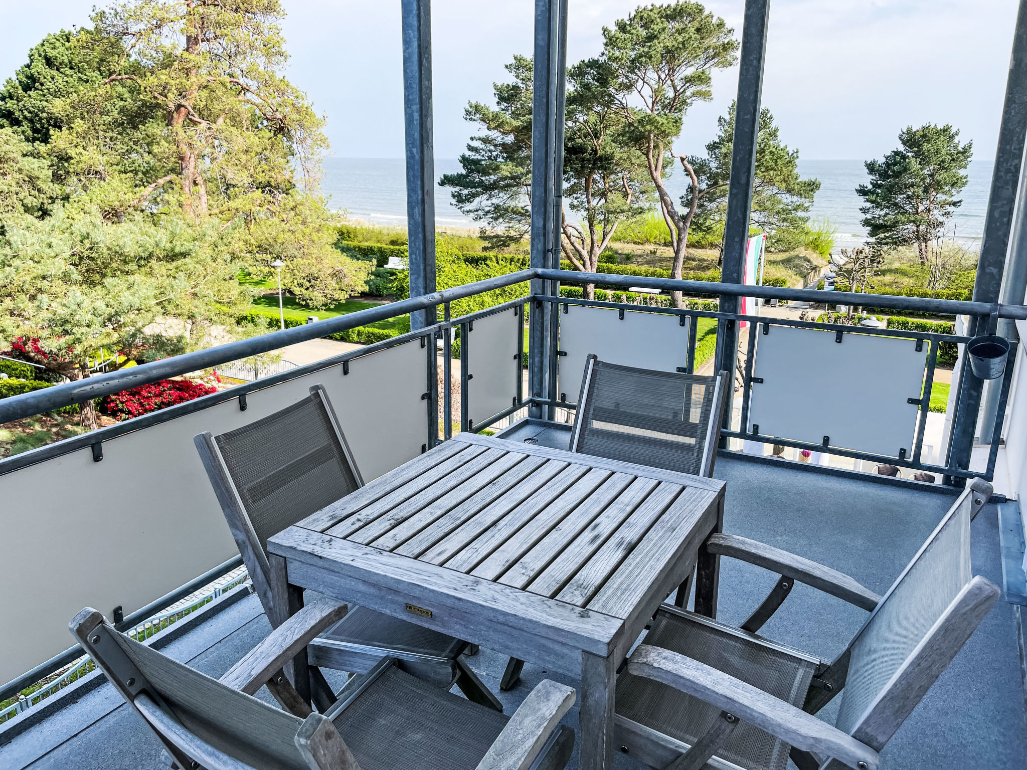 App.6 Zinnowitzer Hof — Terrace (3 of 32)