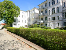 Appartement Zinnowitzer Hof: direct aan zee op 50 meter van het strand - thumbnail 4