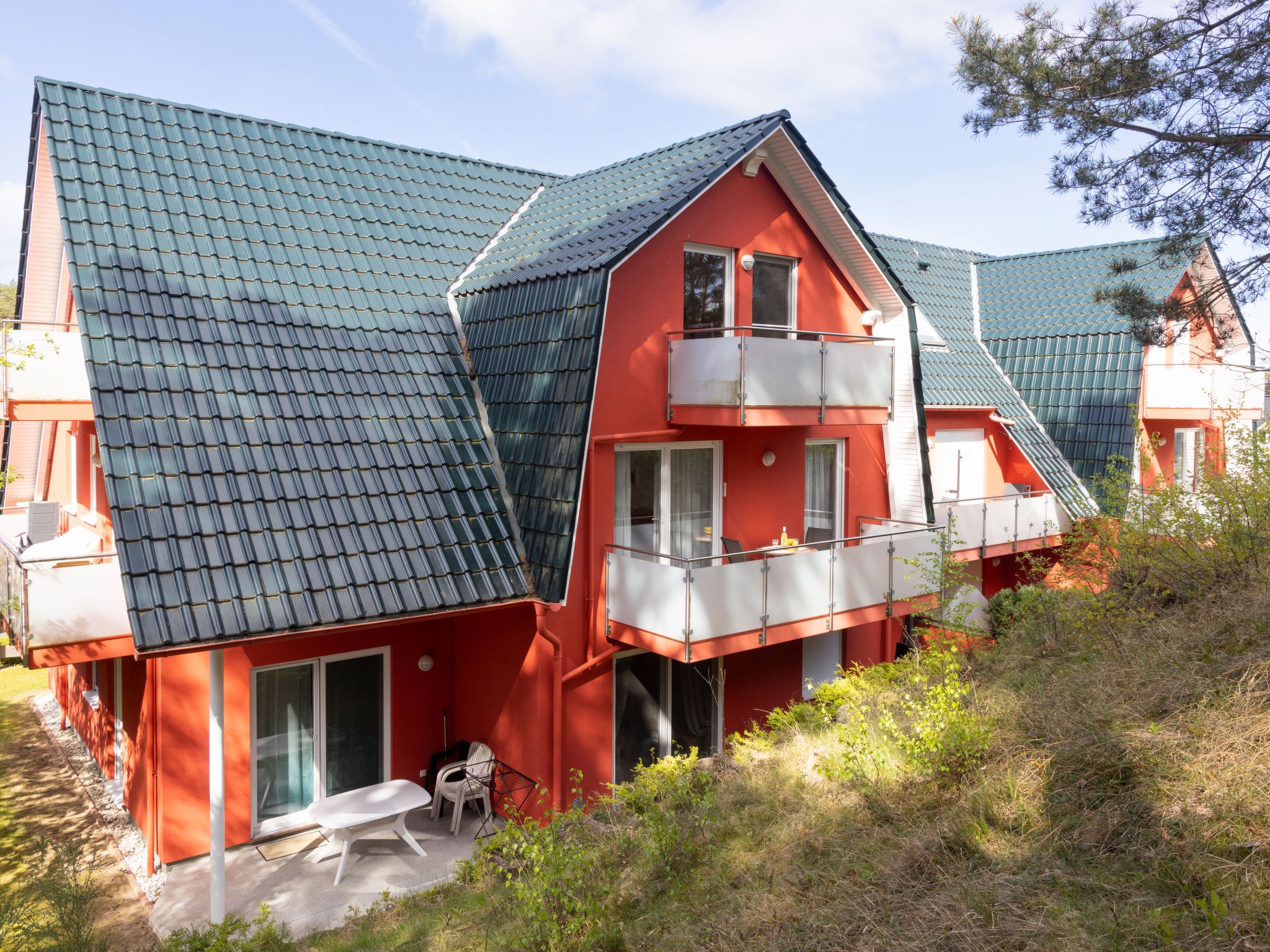 Sonnenküste-Outside