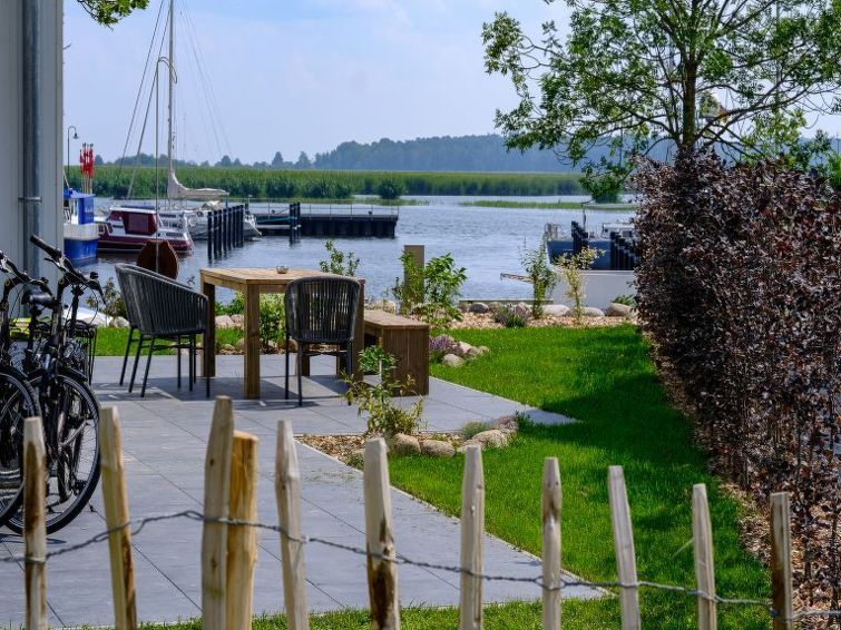 Hafenflair: Ruim vakantiehuis op 700m van centrum in Altwarp in Altwarp