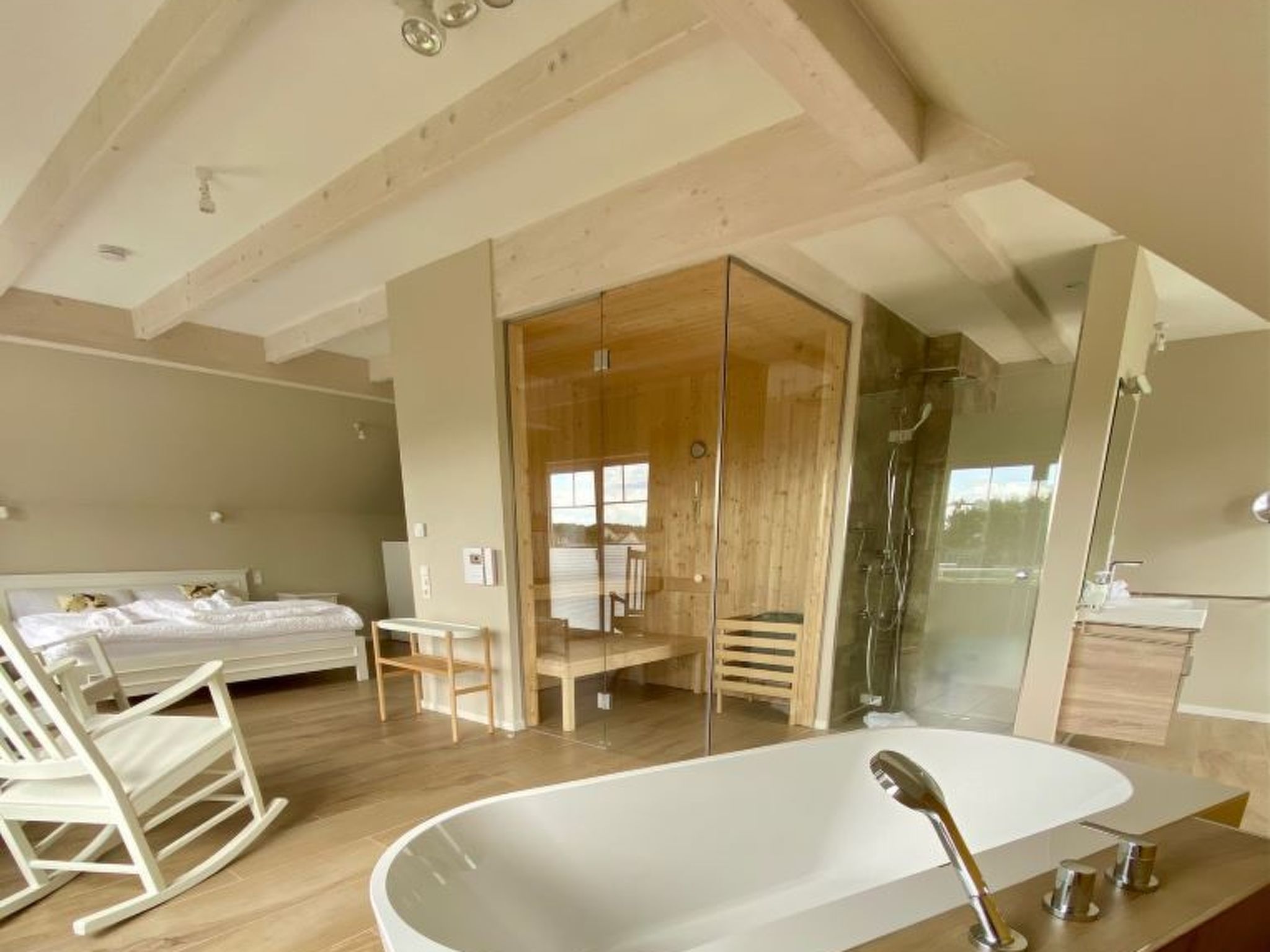 Hafenkönigin-Image-tags.info