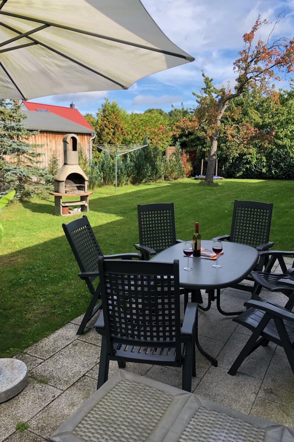 Mit Garten, Grill und Terrasse-Image-tags.info