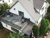 Landgut mit Garten, Grill und Terrasse