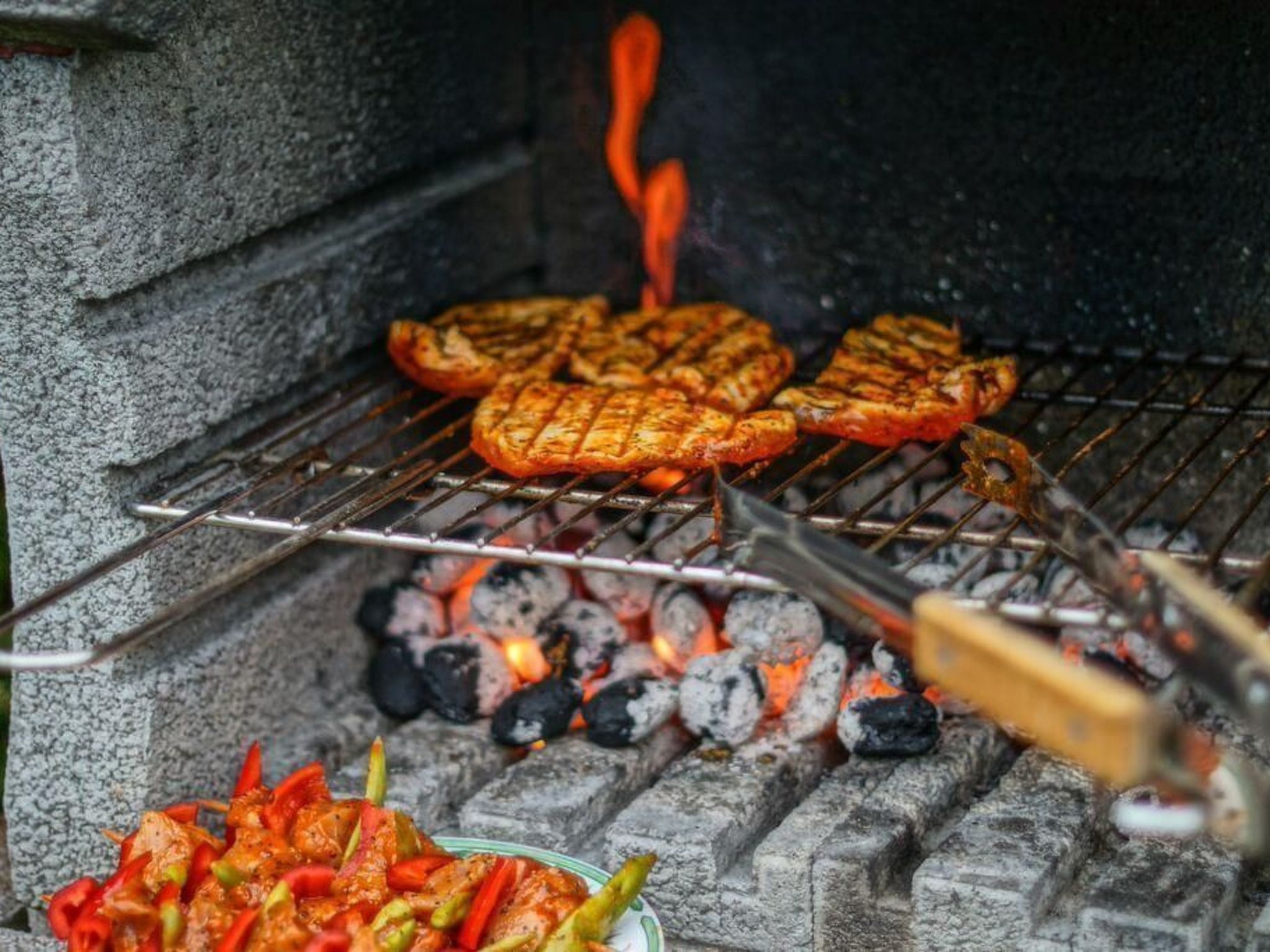 Mit Garten, Grill und Terrasse-Image-tags.info