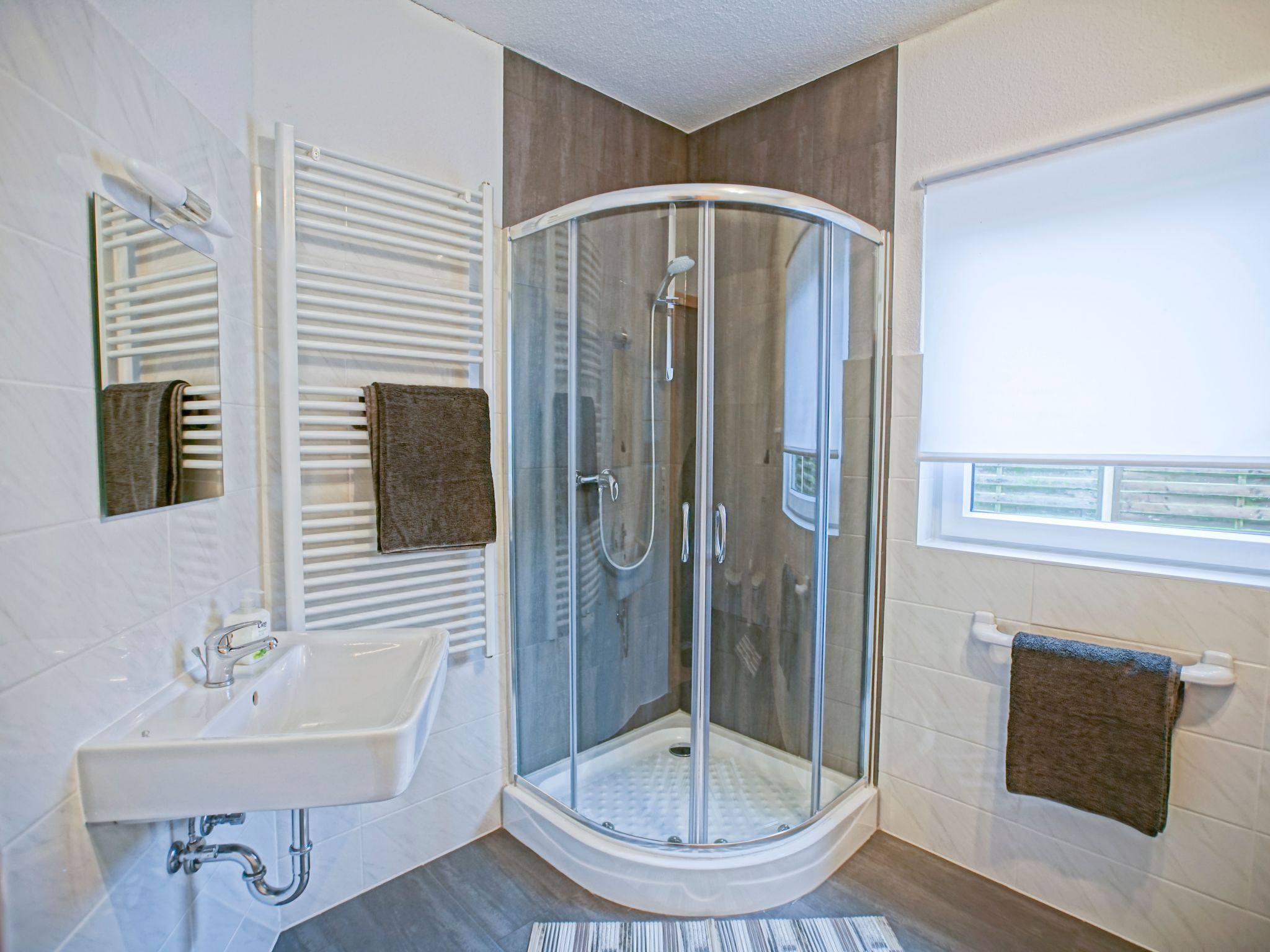 Mit Garten, Grill und Terrasse-Image-tags.info