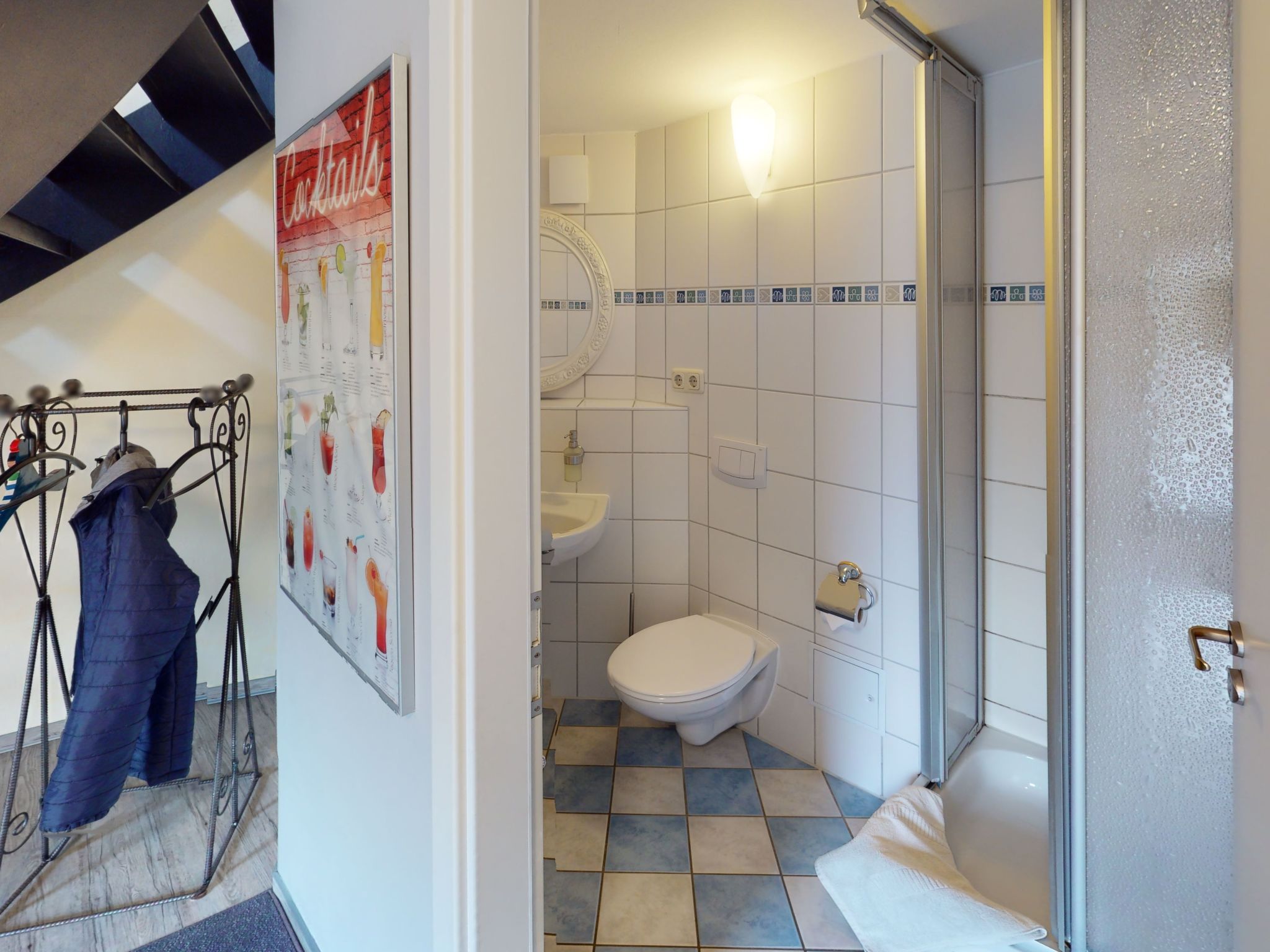 Silo mit kleinem Garten-Image-tags.info