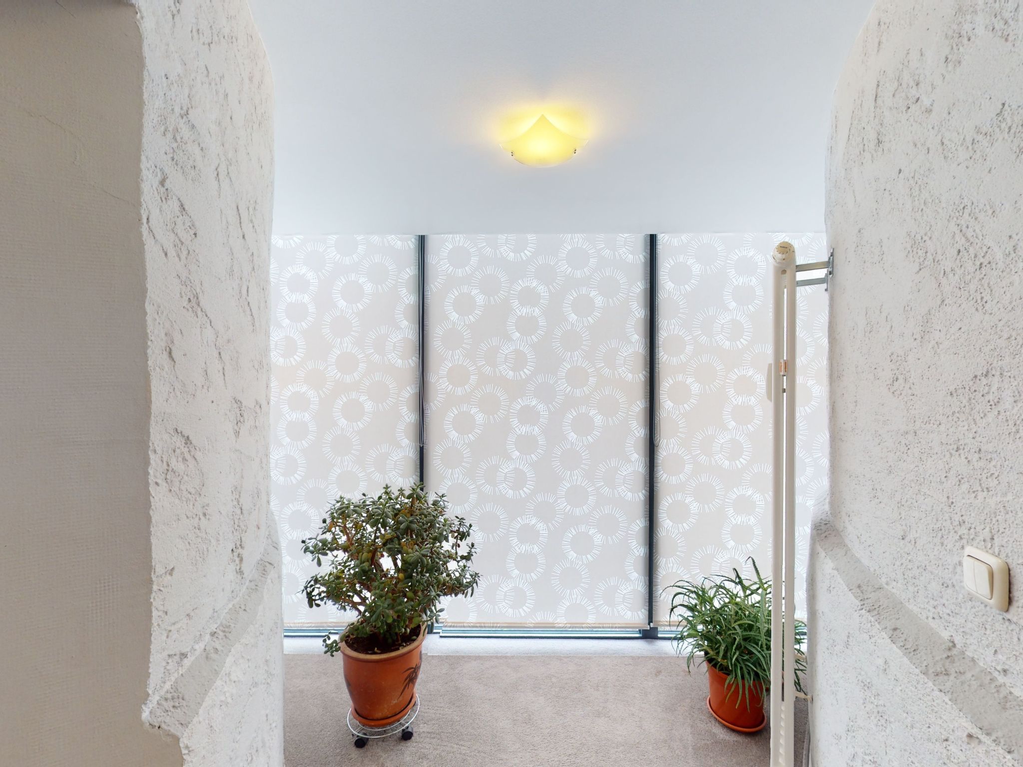 Silo mit kleinem Garten-Image-tags.info