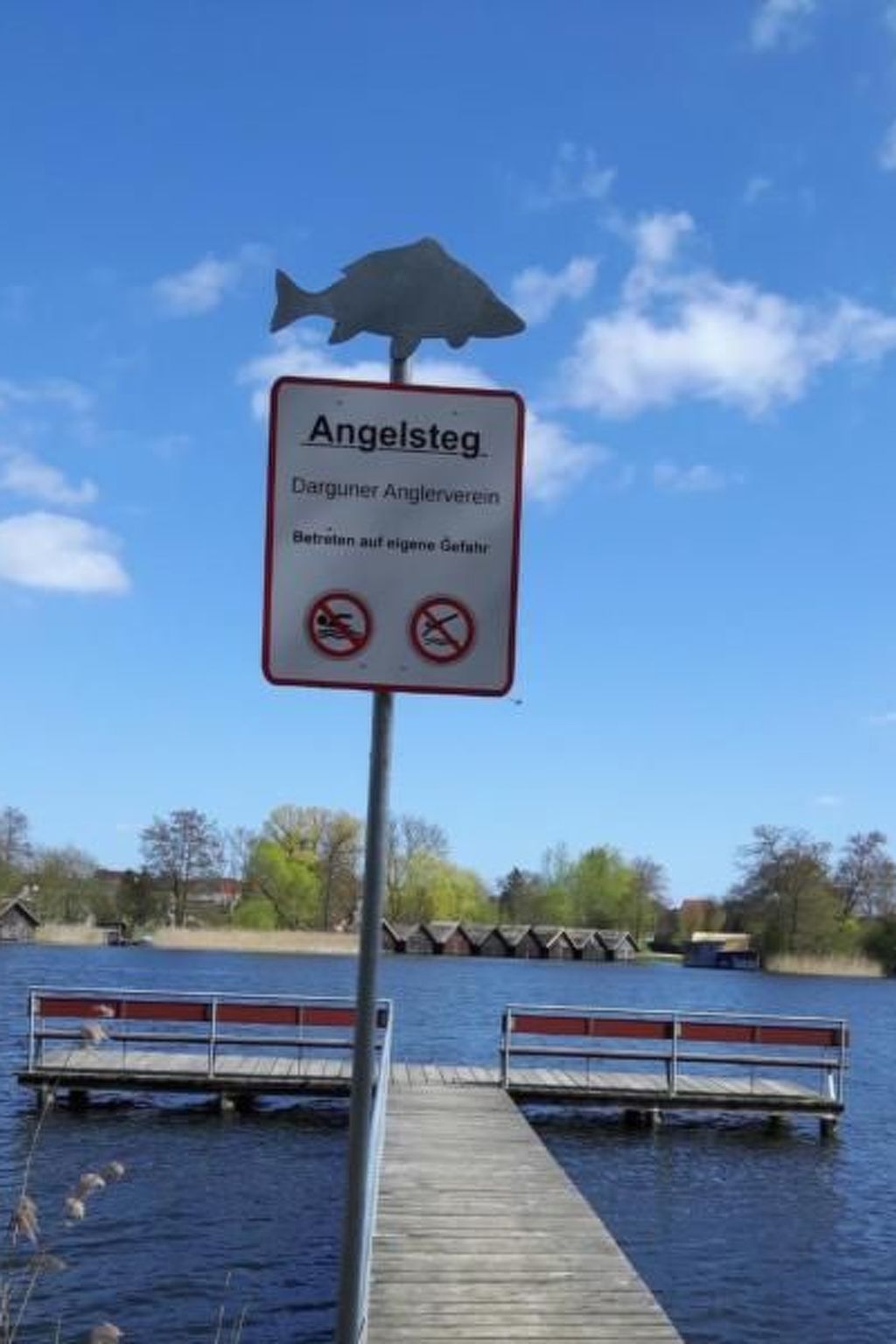 Paul am Klostersee Urlaub mit Hund-Image-tags.info