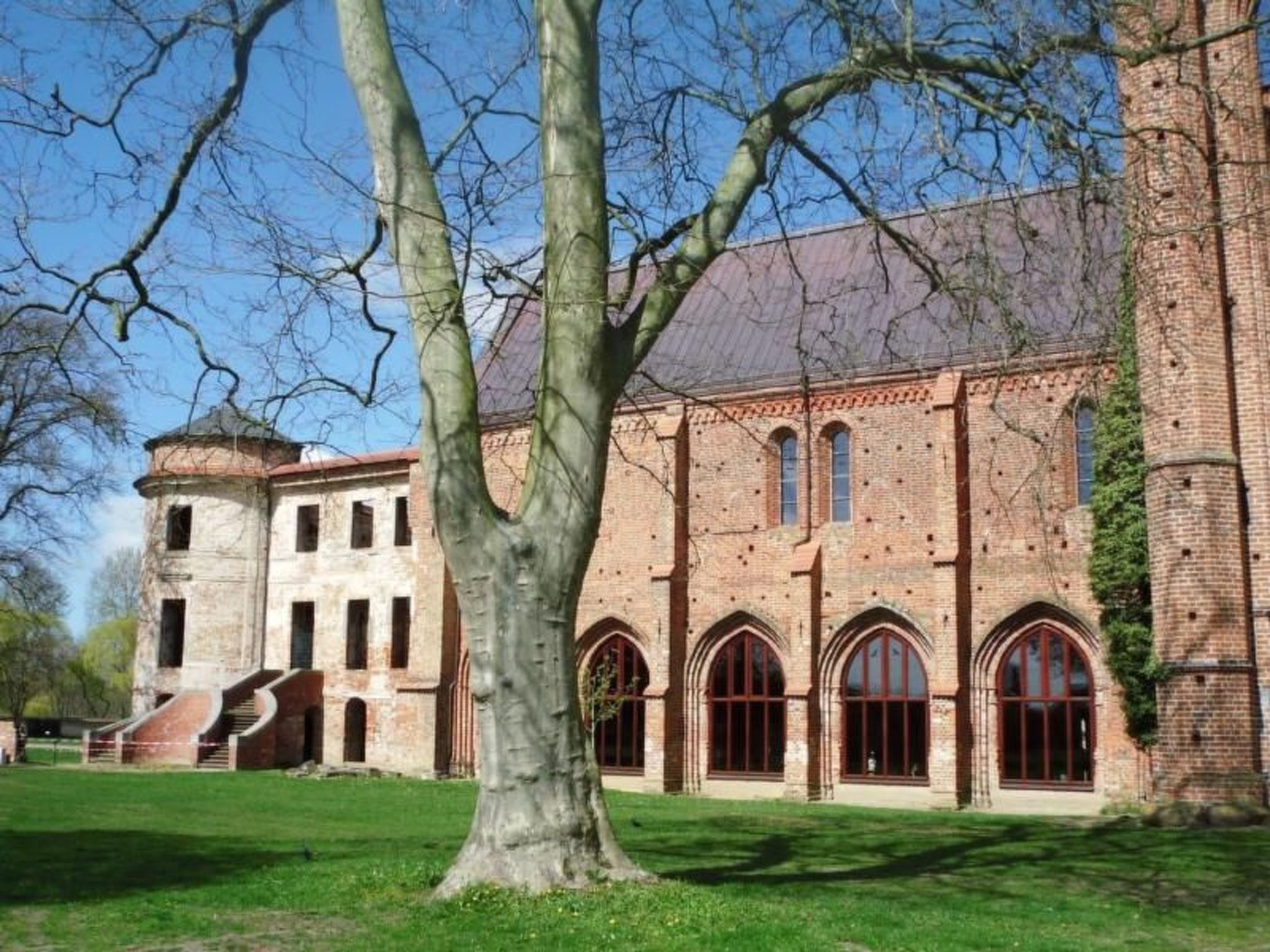 Paul am Klostersee Urlaub mit Hund-Image-tags.info