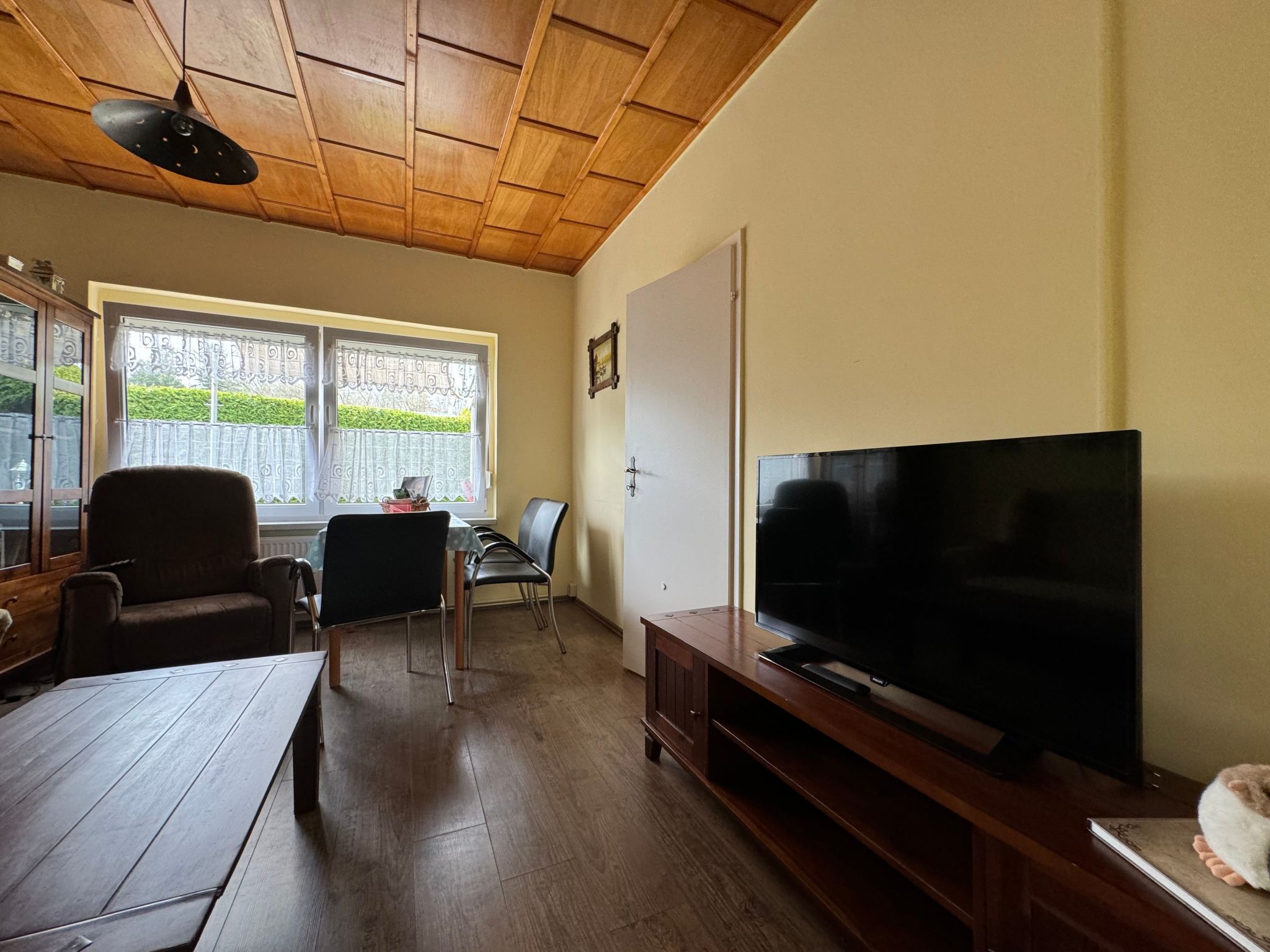 Mariena am Waldrand-Image-tags.info