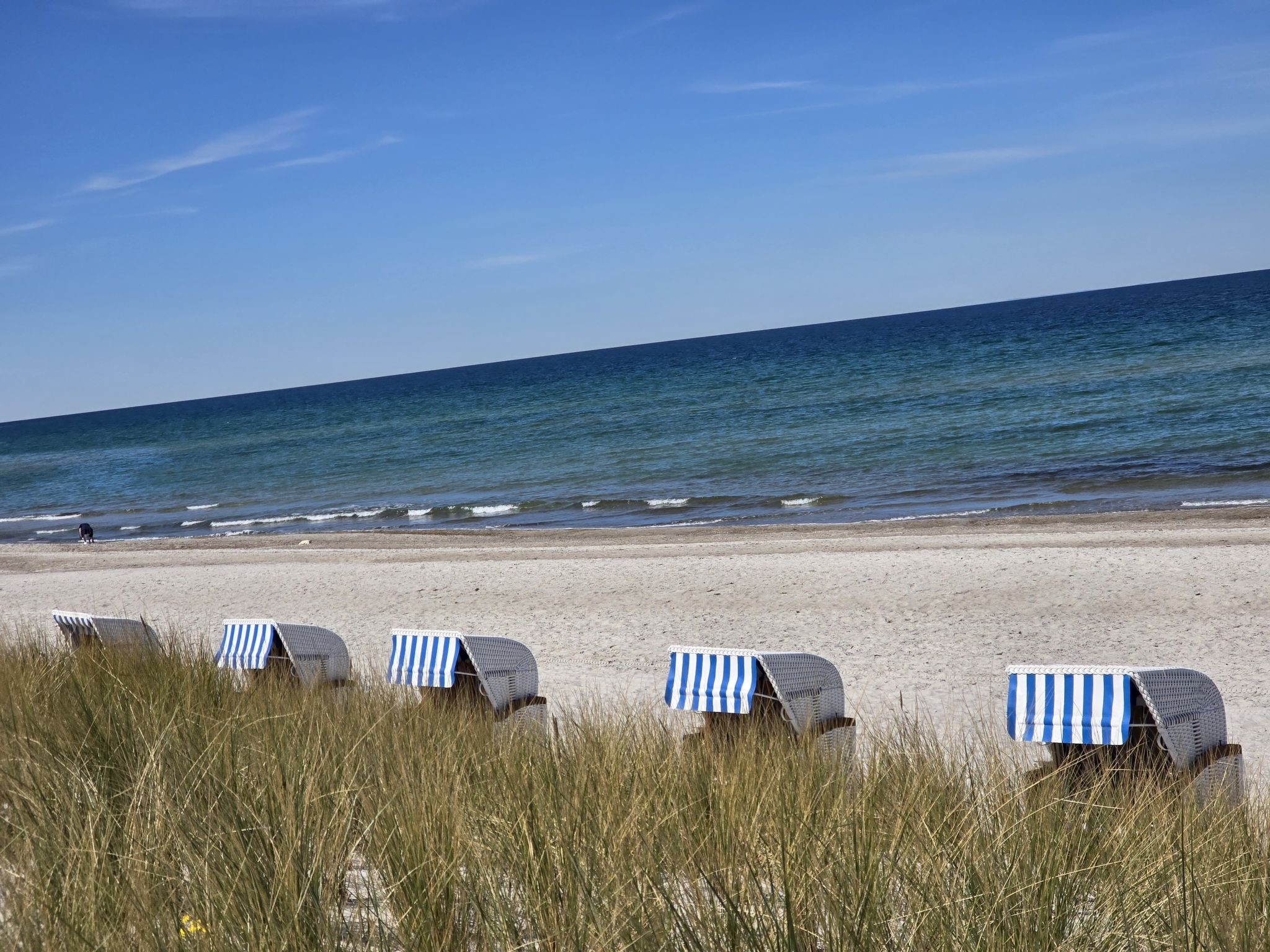 Behagliches Ferienhaus mit Garten und Terrasse-Binnen