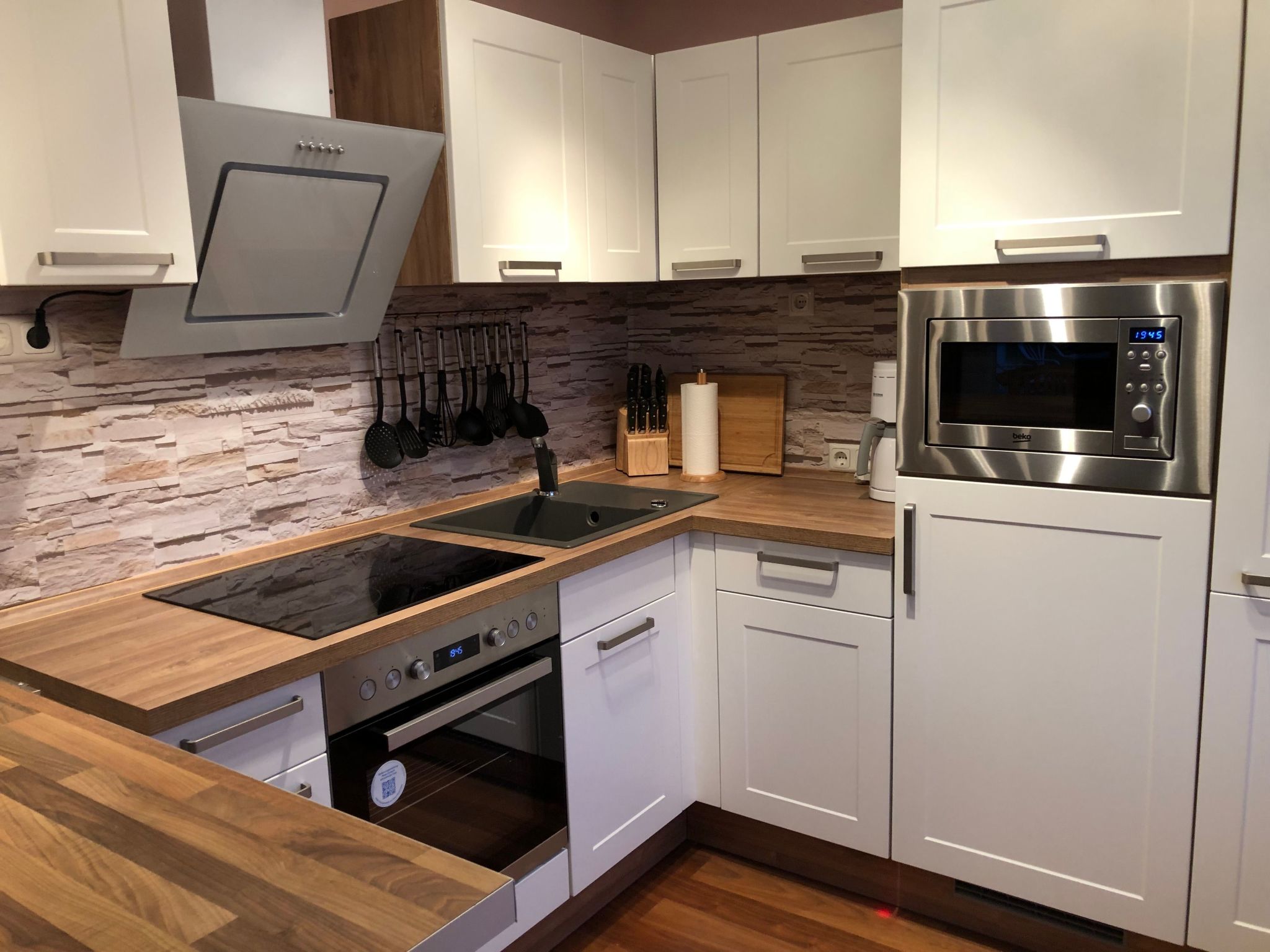 In Wischuer mit Terrasse, Grill und Garten-Image-tags.info