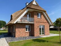 Vrijstaande designwoning met sauna op 6 km van de Oostzee in Groß Schoritz - thumbnail 2