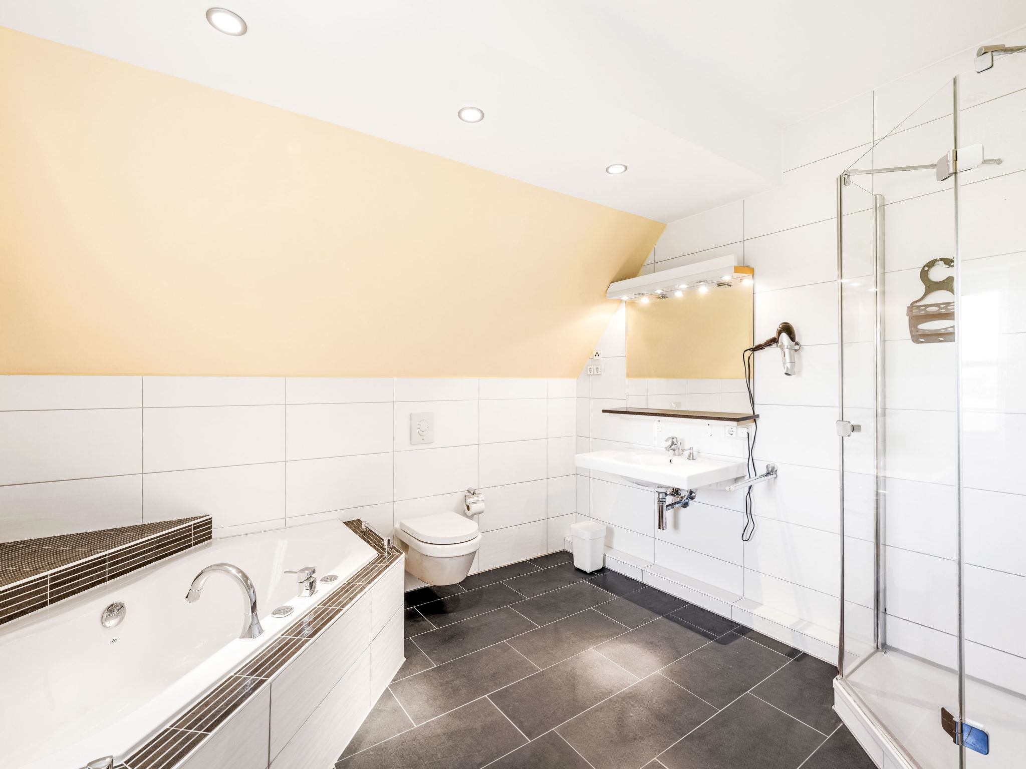 Reethaus Mertinat ''For Six'' mit Meerblick - Binnen
