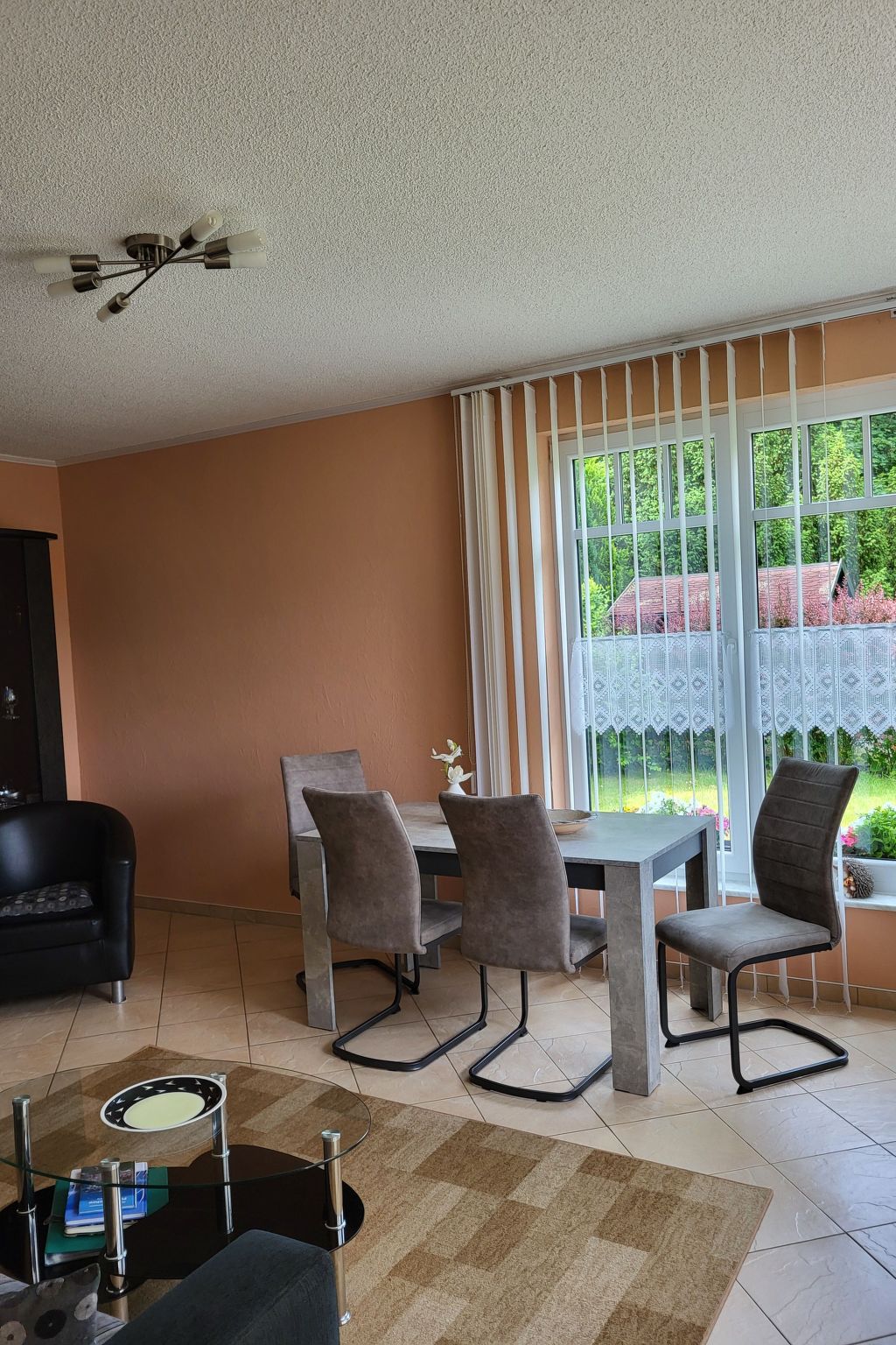 Haus am Seeufer in Plau am See-Binnen