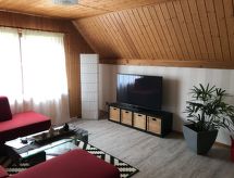 Ruhiges Ferienhaus mit gemütlicher Terrasse