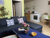 Old Hüsung (MUZ325)