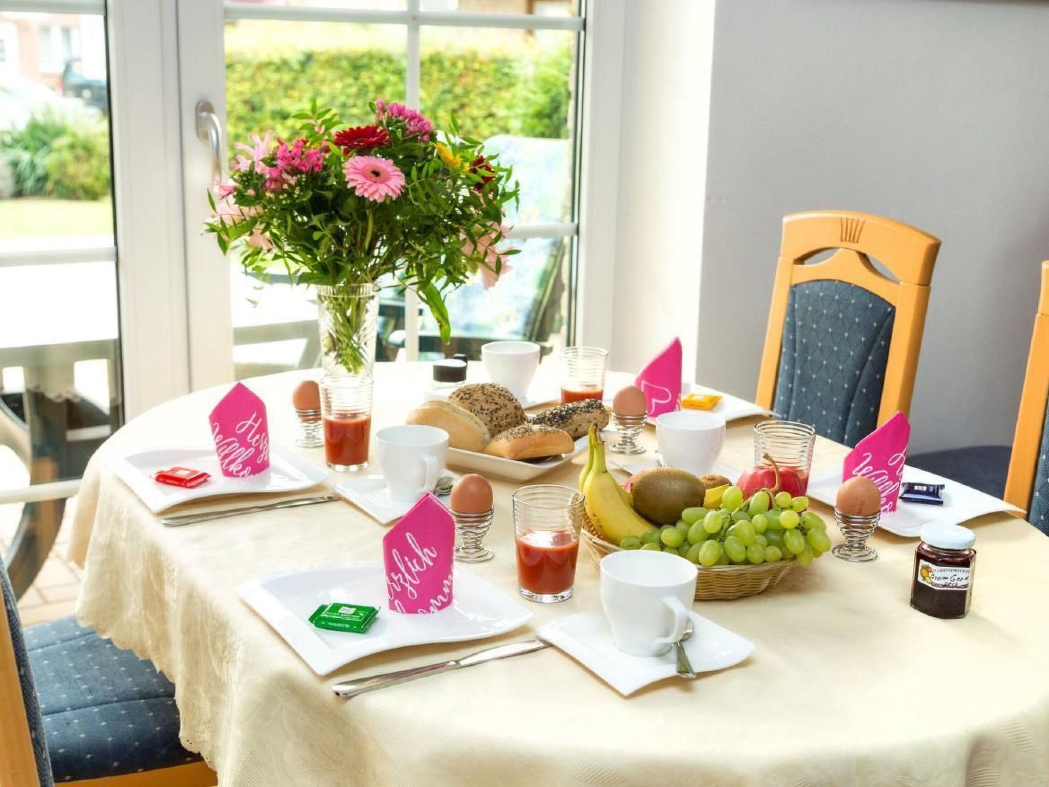 Gemütliche Wohnung mit Grill und Seeblick-Inside
