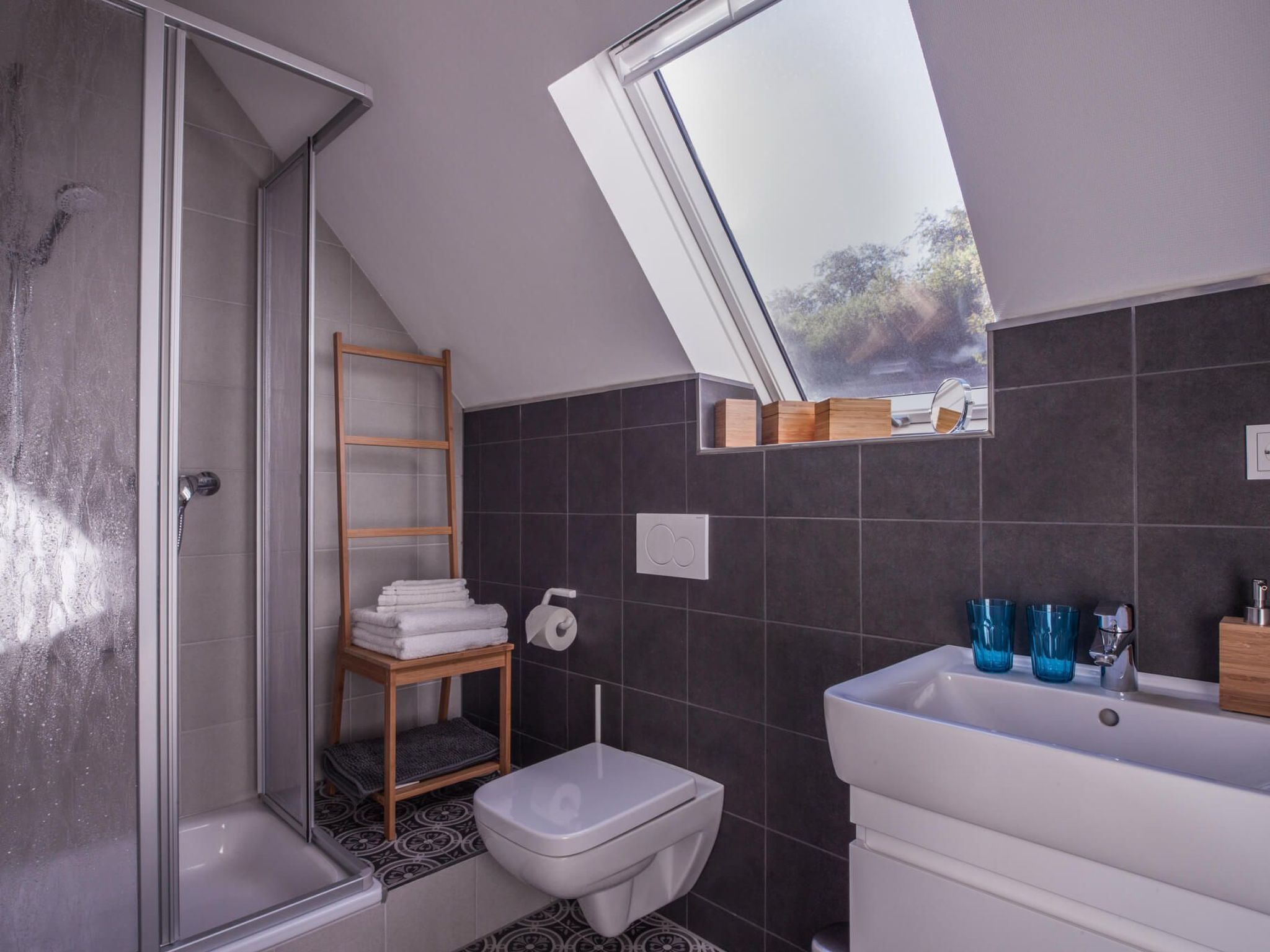 In Friedrichsthal-Image-tags.info