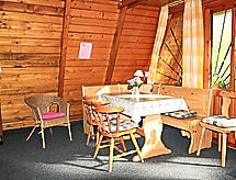 Houten huis Nepumuk: 200m van het meer van Arendsee - thumbnail 3