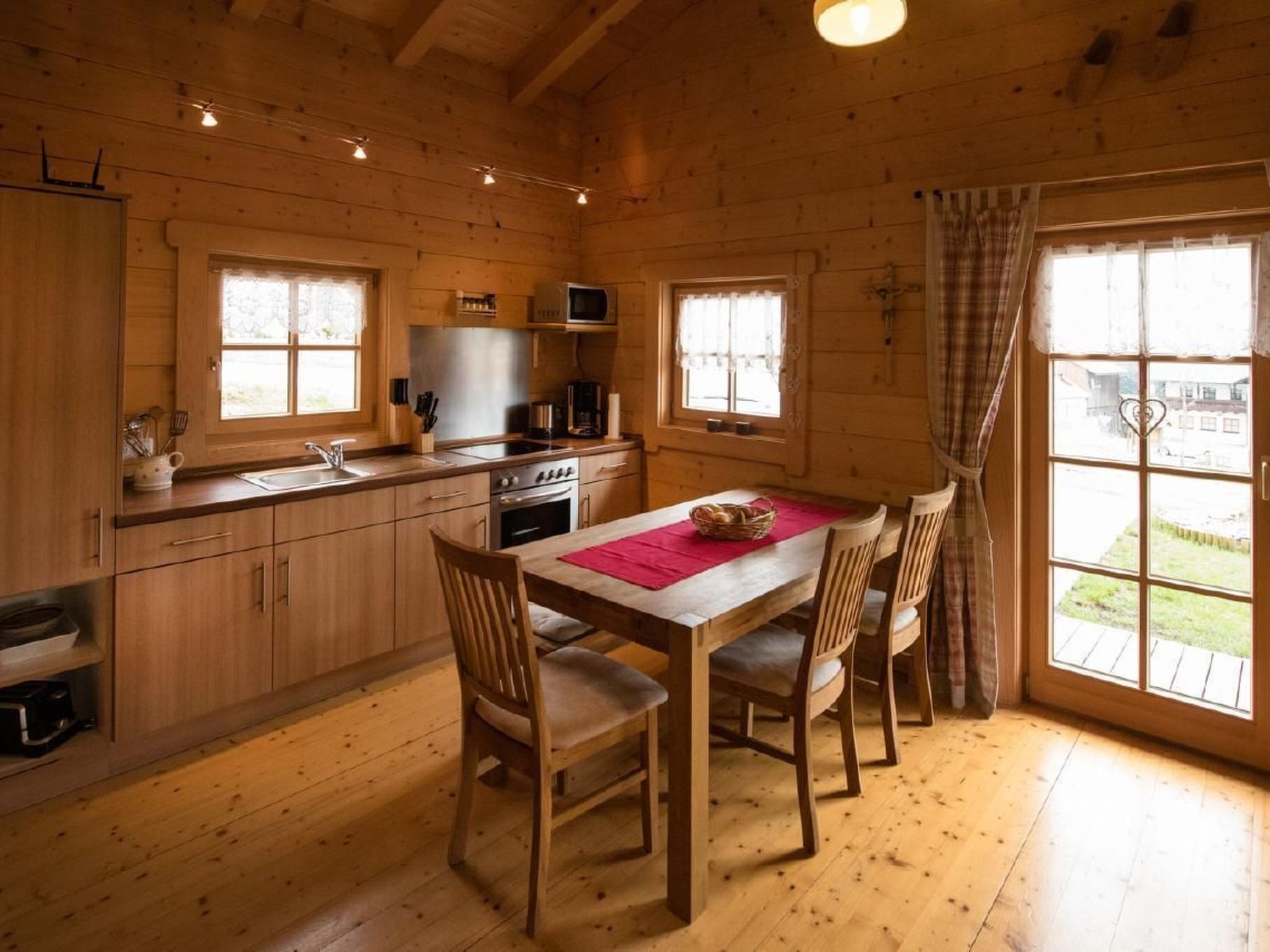 Pfenniggeiger- Hütte-Binnen