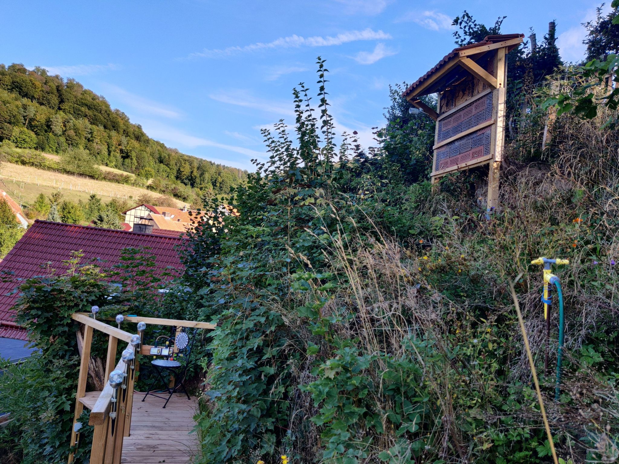 In Holzhausen mit Grill und Terrasse-Image-tags.info