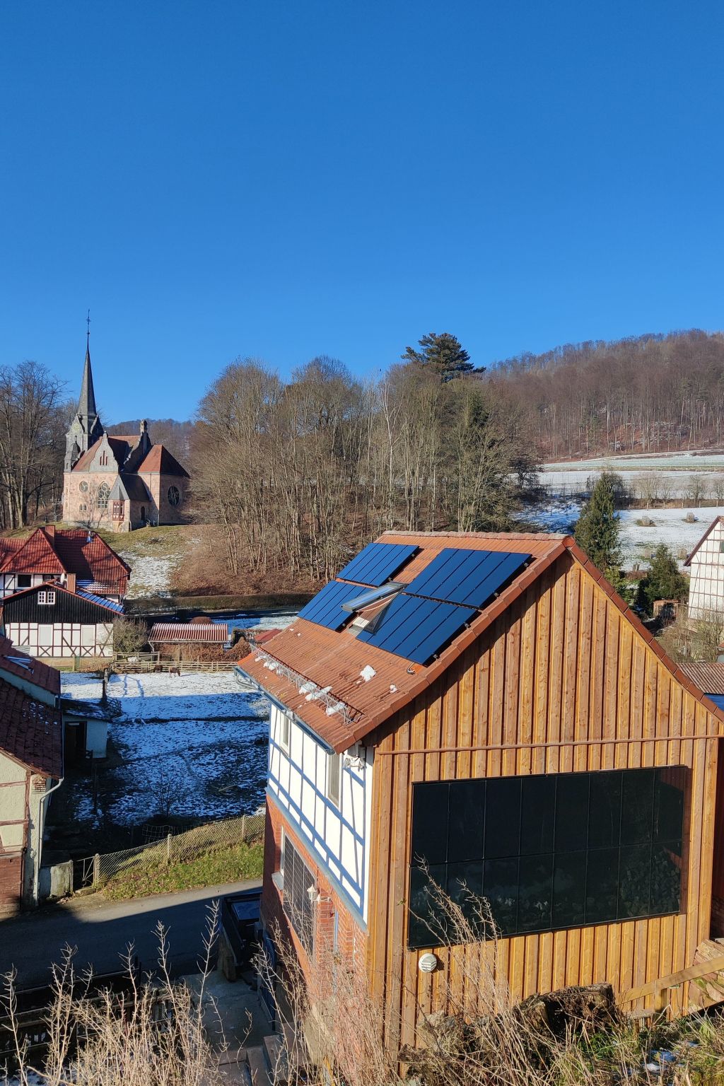 In Holzhausen mit Grill und Terrasse-Image-tags.info