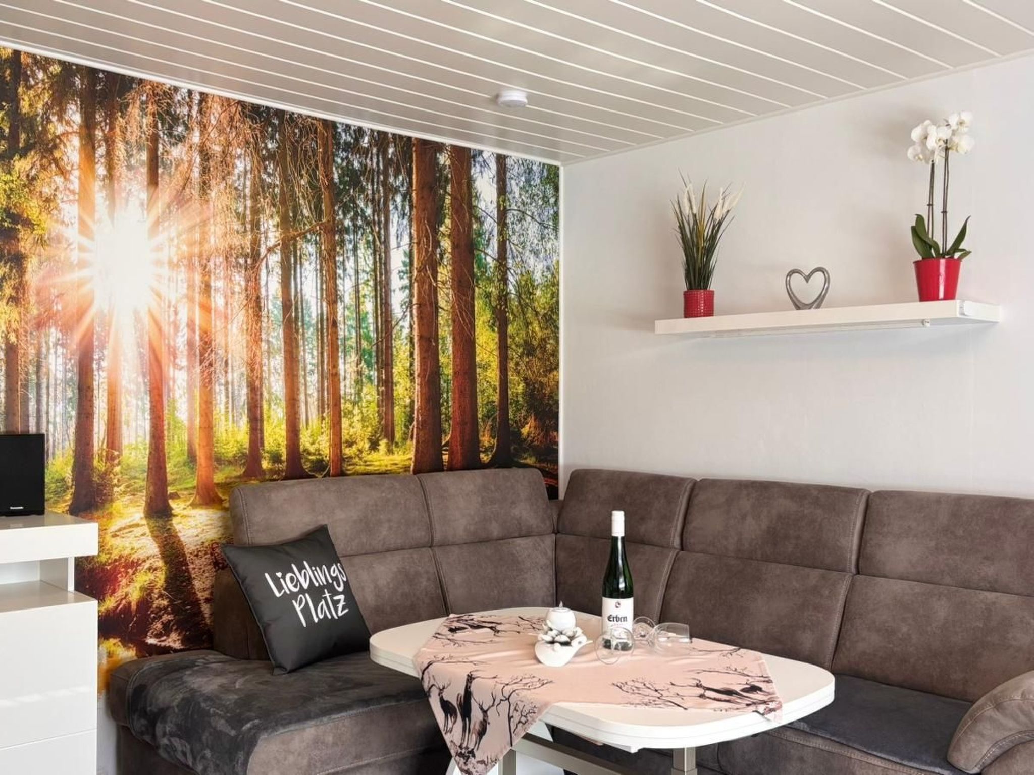 Rennsteig-Residenz-Drinnen