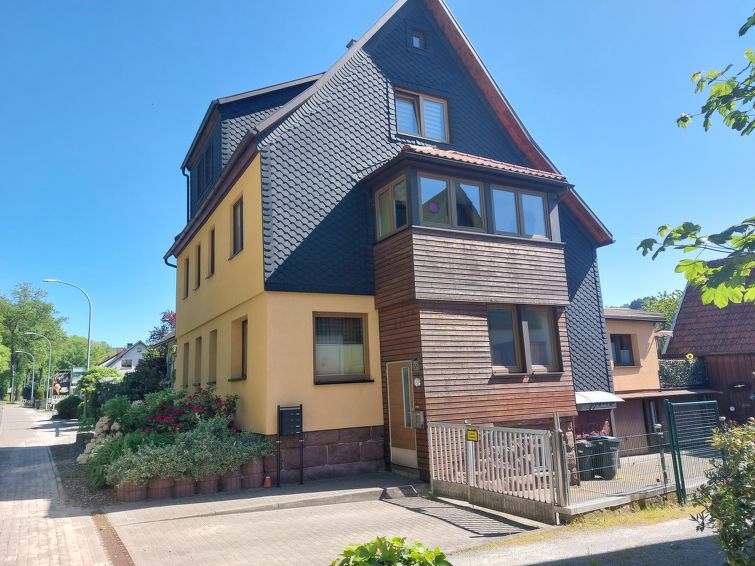 Op 1,0 km van het centrum: ruim appartement in Steinbach-Hallenberg in Steinbach-Hallenberg