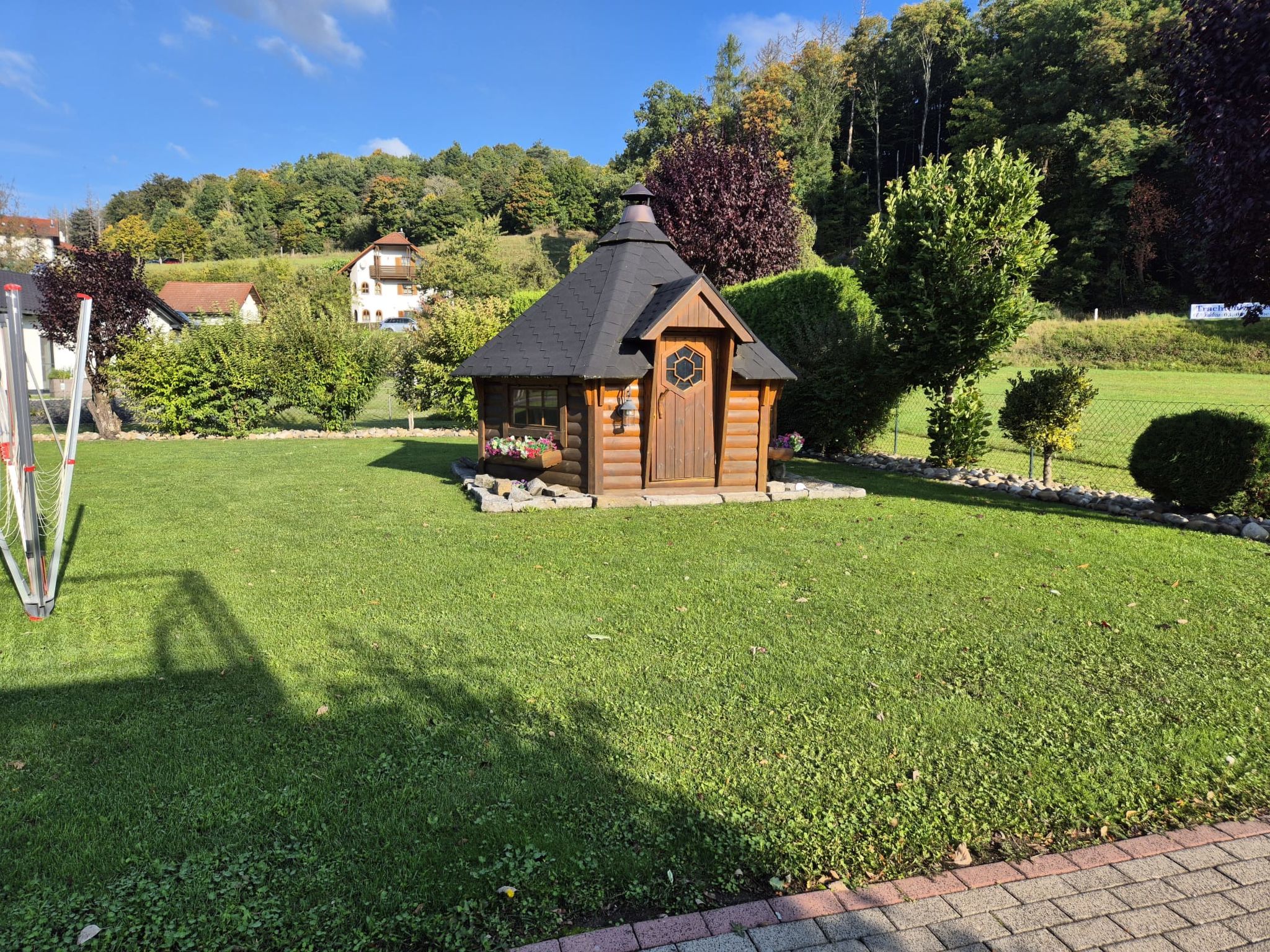 Ferienhaus Naturnah mit Pool und Sauna-Buiten