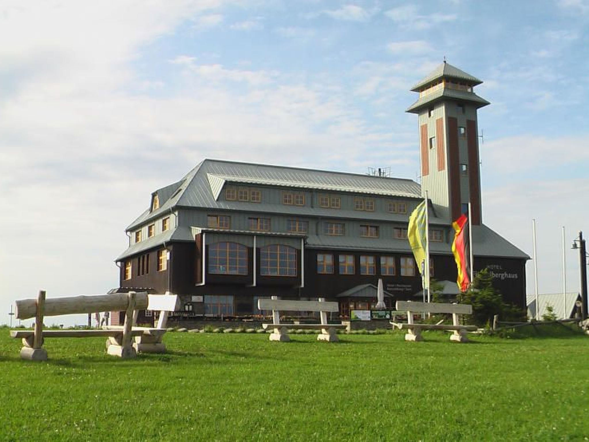 Ziller-Image-tags.info