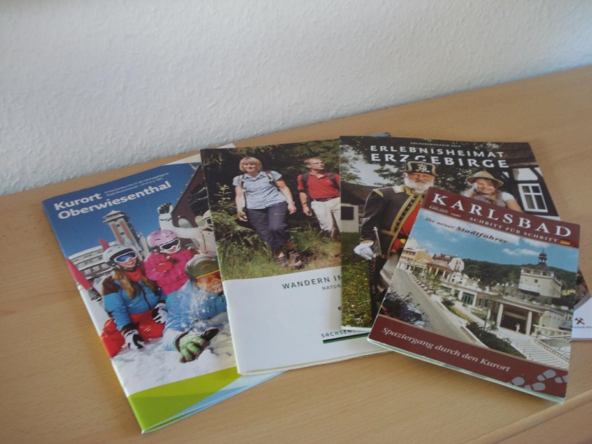 Appartement mit Blick auf das Wasser-Image-tags.info