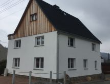 Vrijstaand vakantiehuis uit 1747 in Bärenstein, 600m van het centrum - thumbnail 2