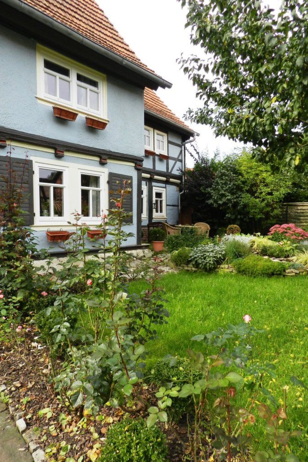 Fachwerkhaus mit Garten, Grill und Terrasse-Dedans