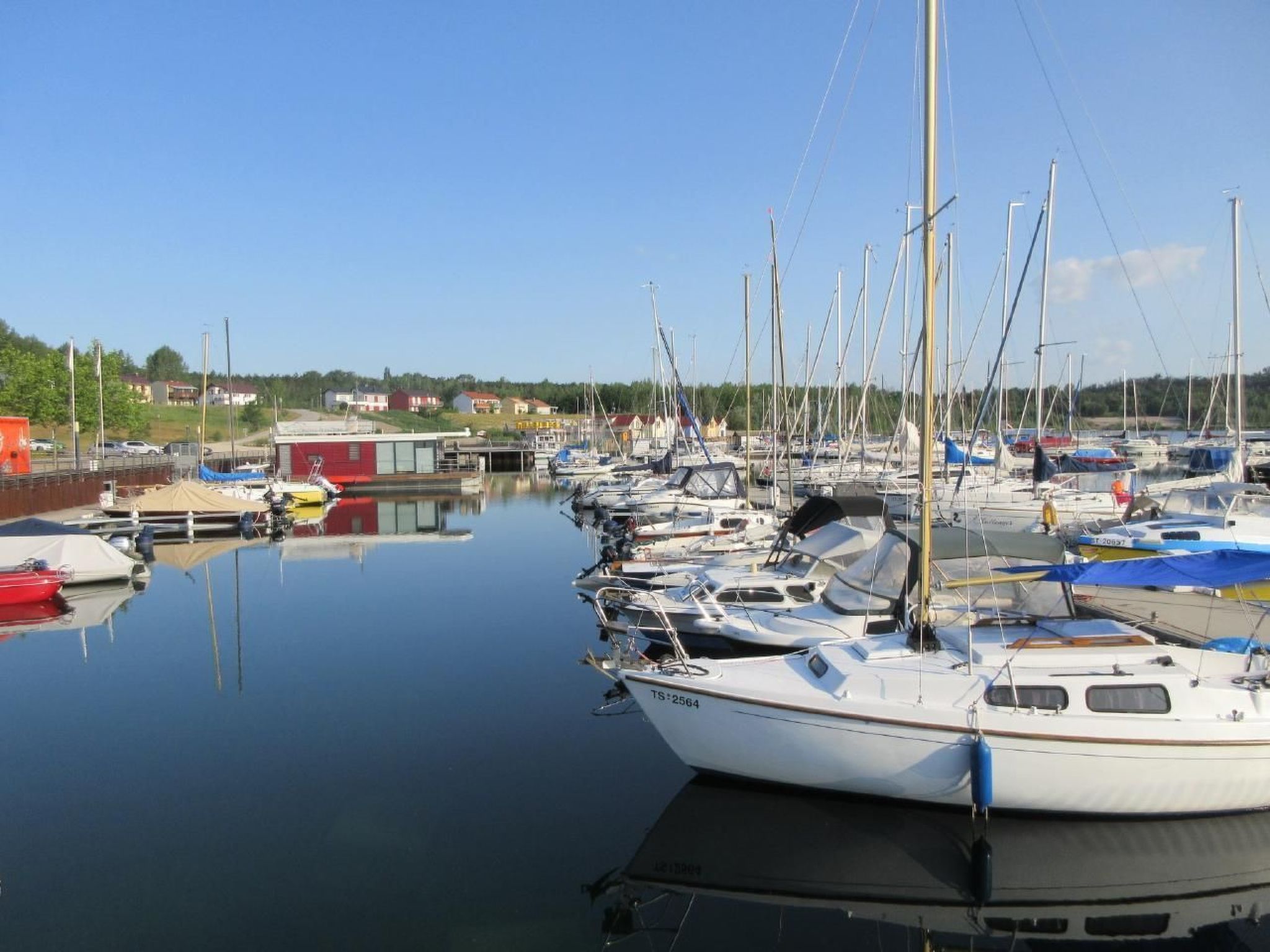 Seehaus Arielle mit Wassergrundstück-Binnen