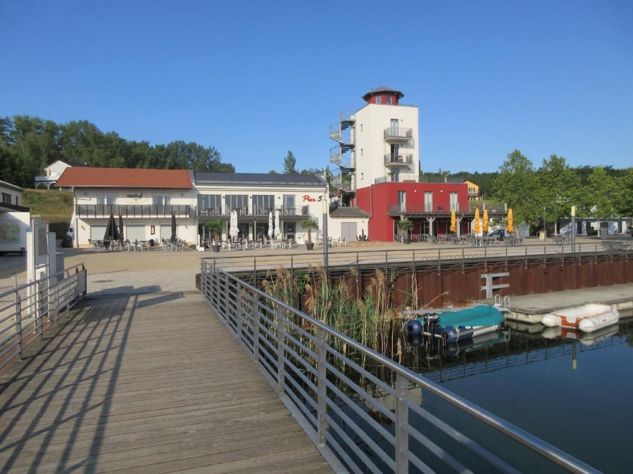 Seehaus Arielle mit Wassergrundstück-Binnen
