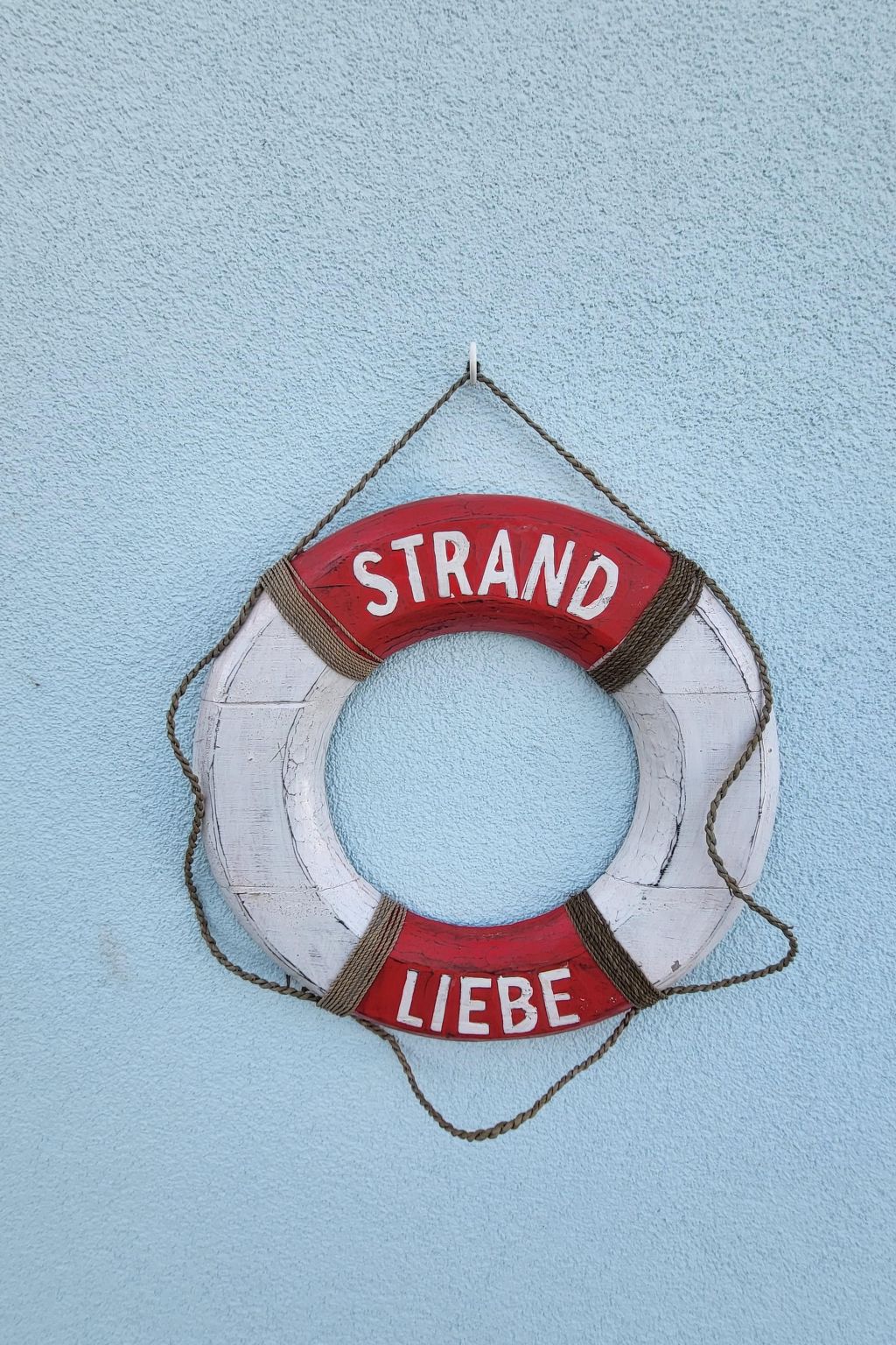 Seehaus Pippa mit Sauna und Whirlpool direkt am See-Image-tags.info