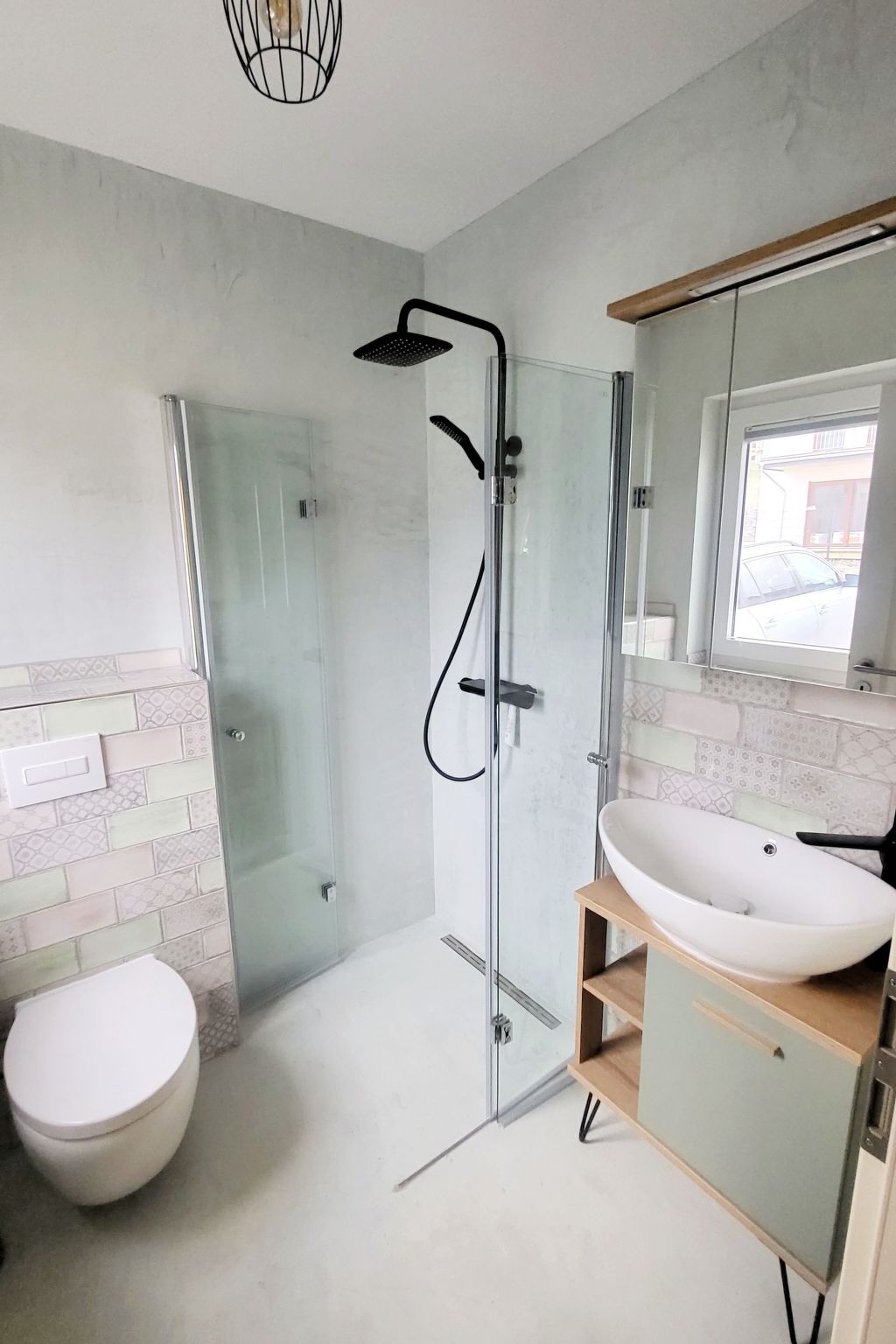 Seehaus Pippa mit Sauna und Whirlpool direkt am See-Image-tags.info