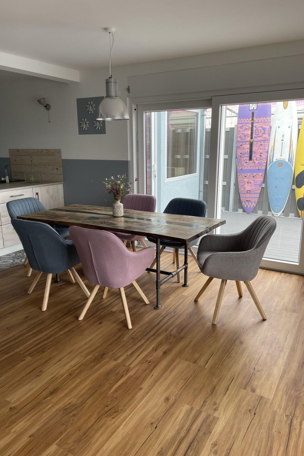 Seehaus Pippa mit Sauna und Whirlpool direkt am See-Image-tags.info