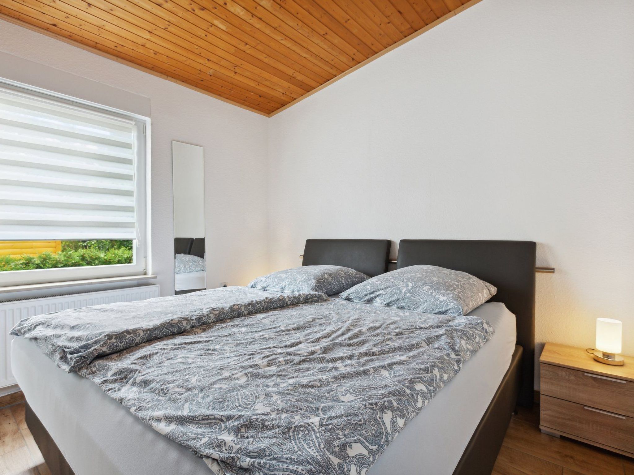 Mit naturnahen Badeteich-Image-tags.info