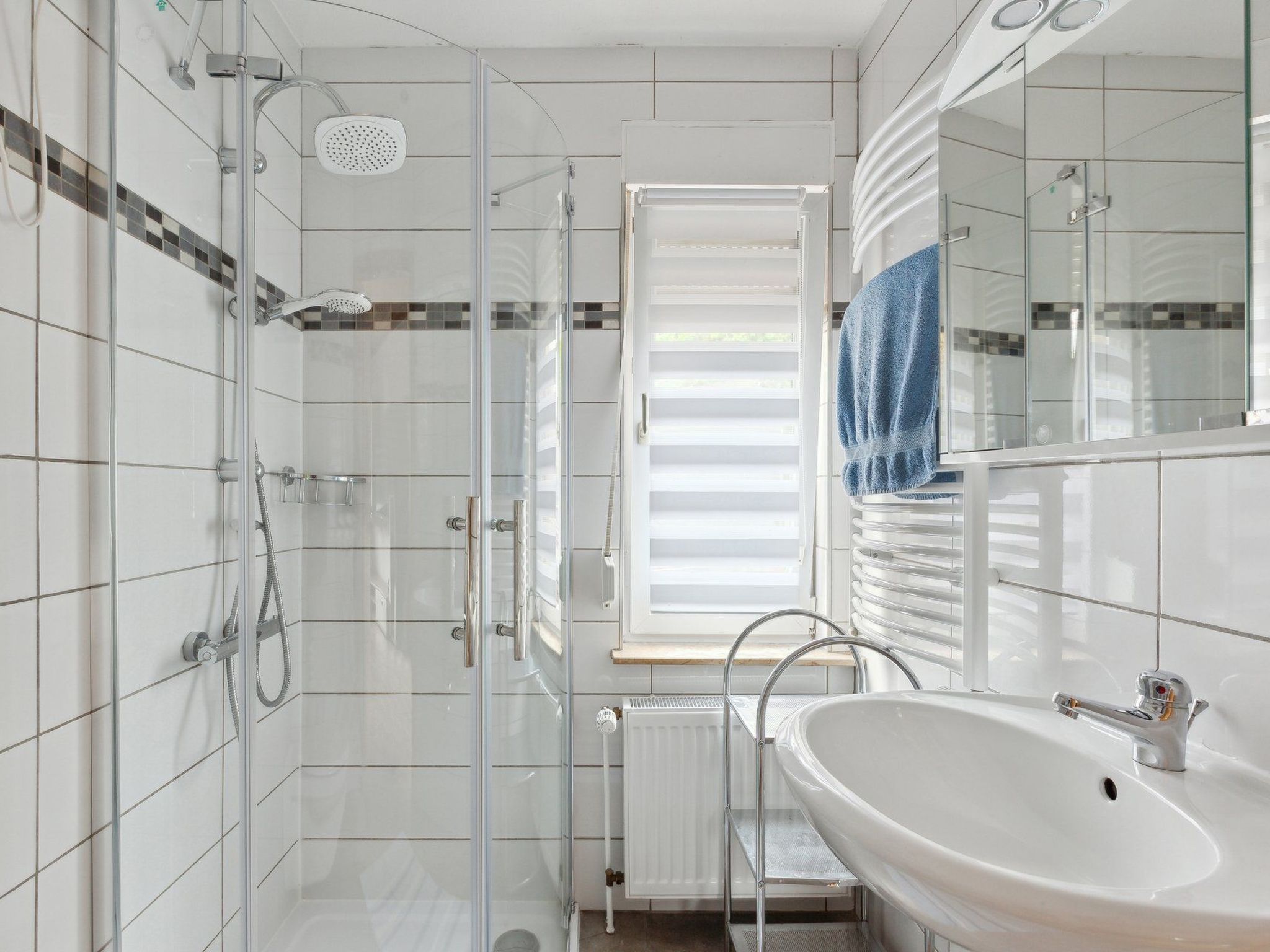 Mit naturnahen Badeteich-Image-tags.info