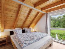 in Krimderode mit Grill, Whirlpool und Terrasse