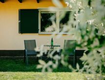 Vrijstaand vakantiehuis met tuin en uitzicht op het Thüringer Woud - thumbnail 6
