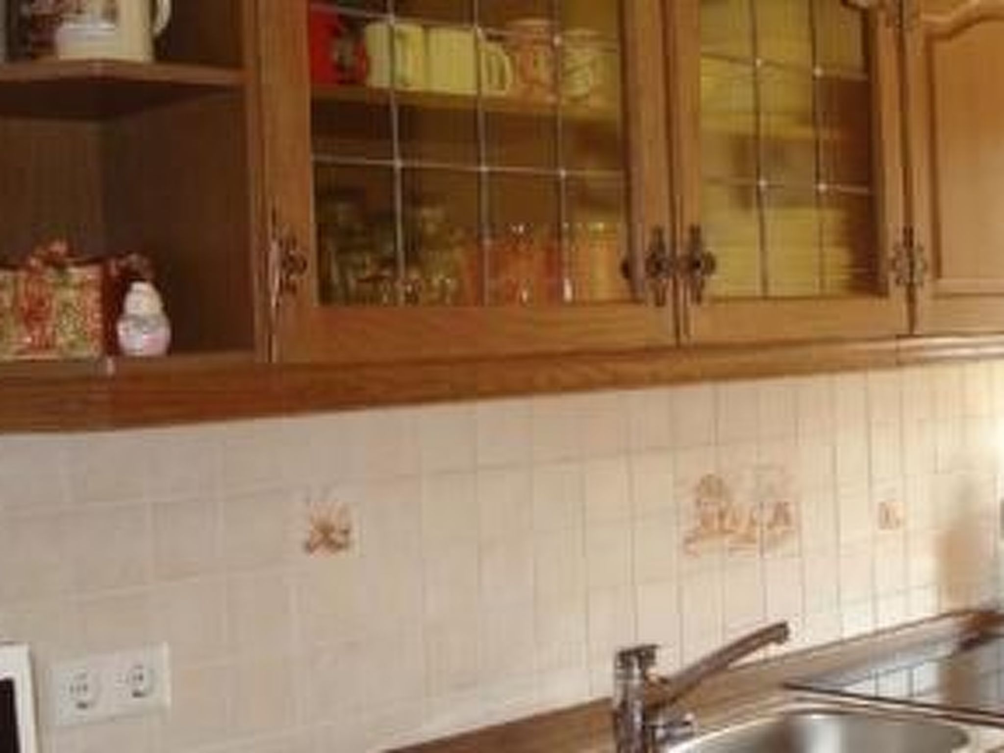 Helle Wohnung in Frankenhain mit Grill-Drinnen