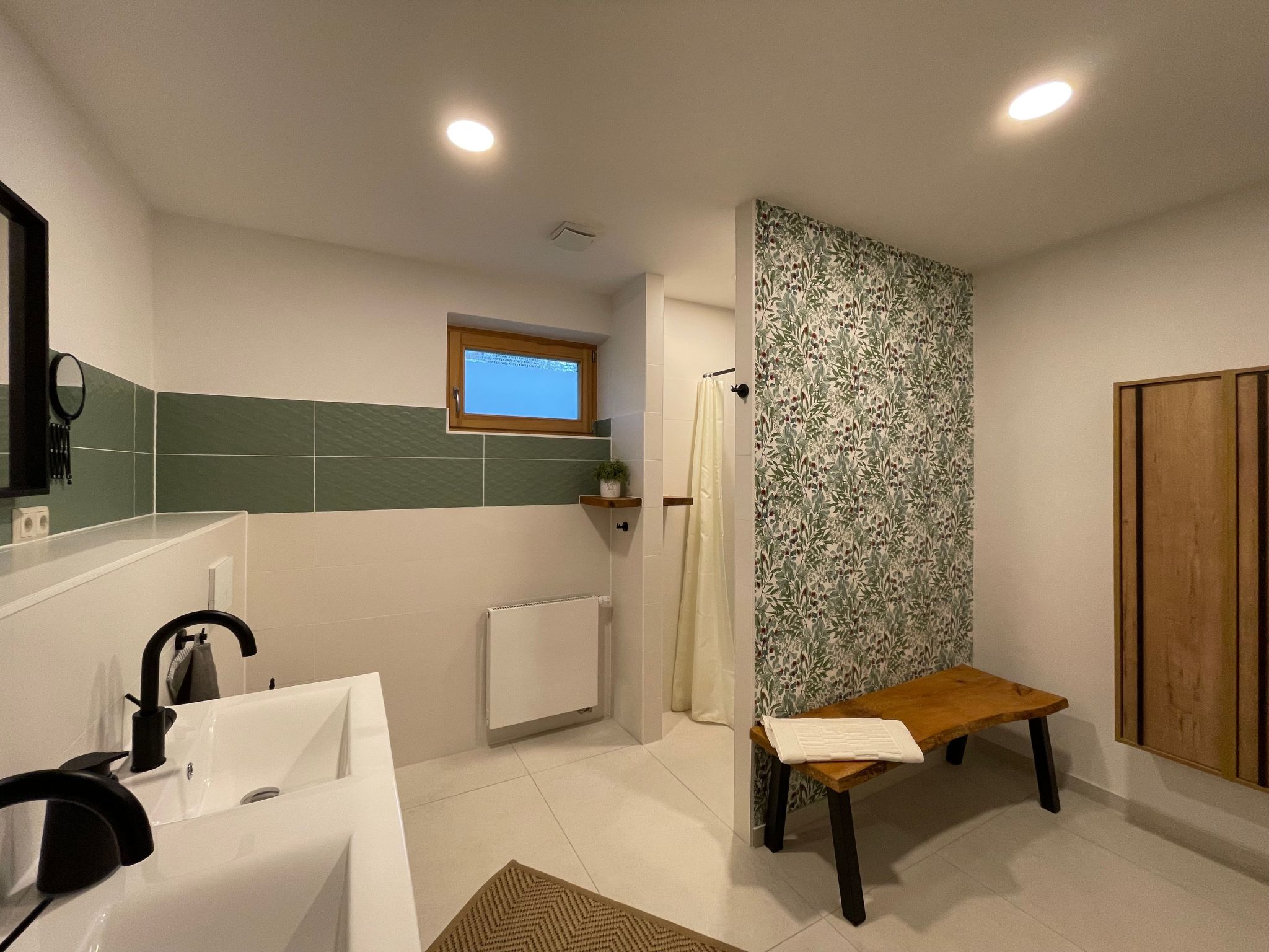 Schönes Ferienhaus in Neundorf mit Großer Terrasse-Image-tags.info