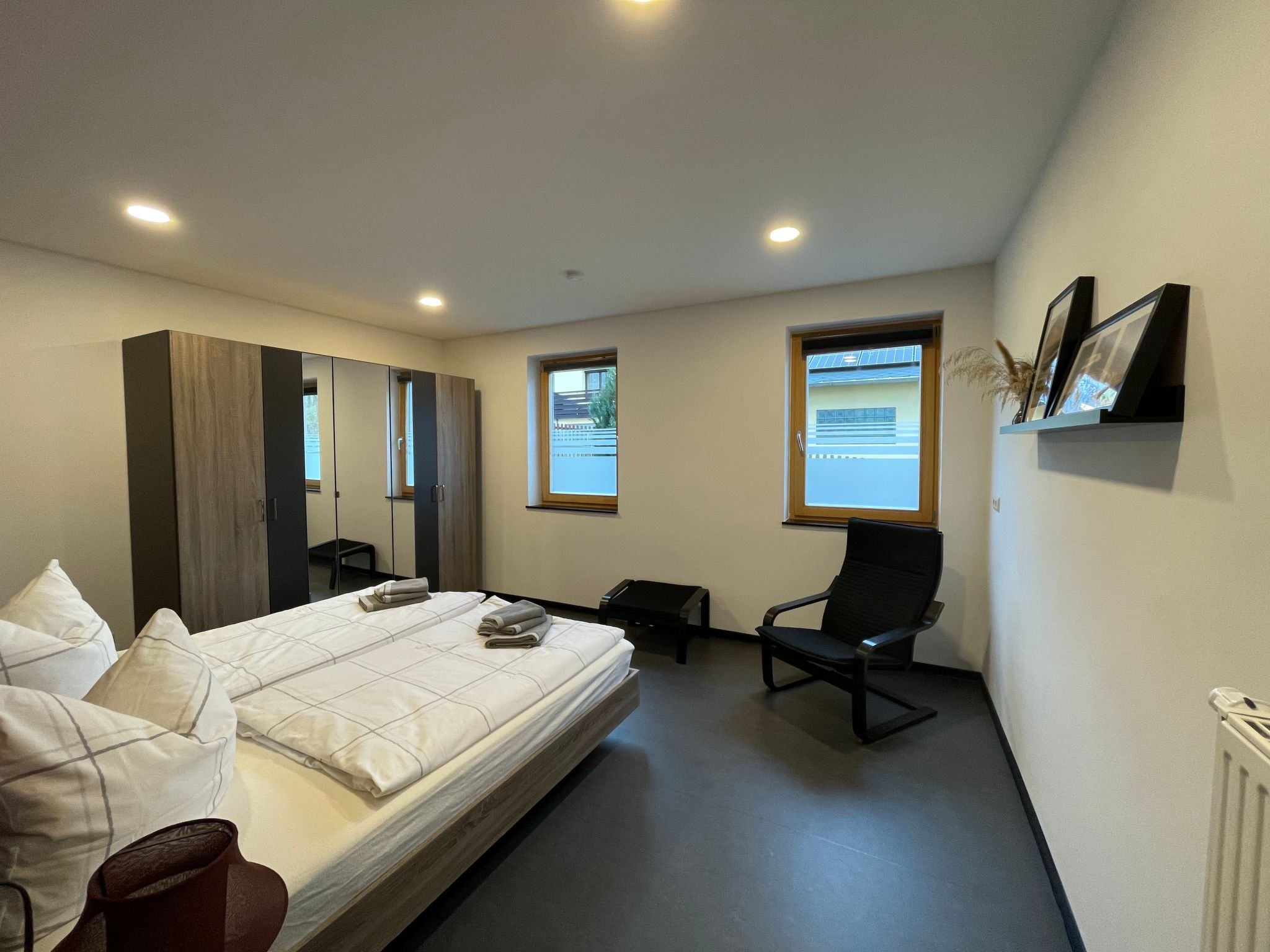 Schönes Ferienhaus in Neundorf mit Großer Terrasse-Image-tags.info