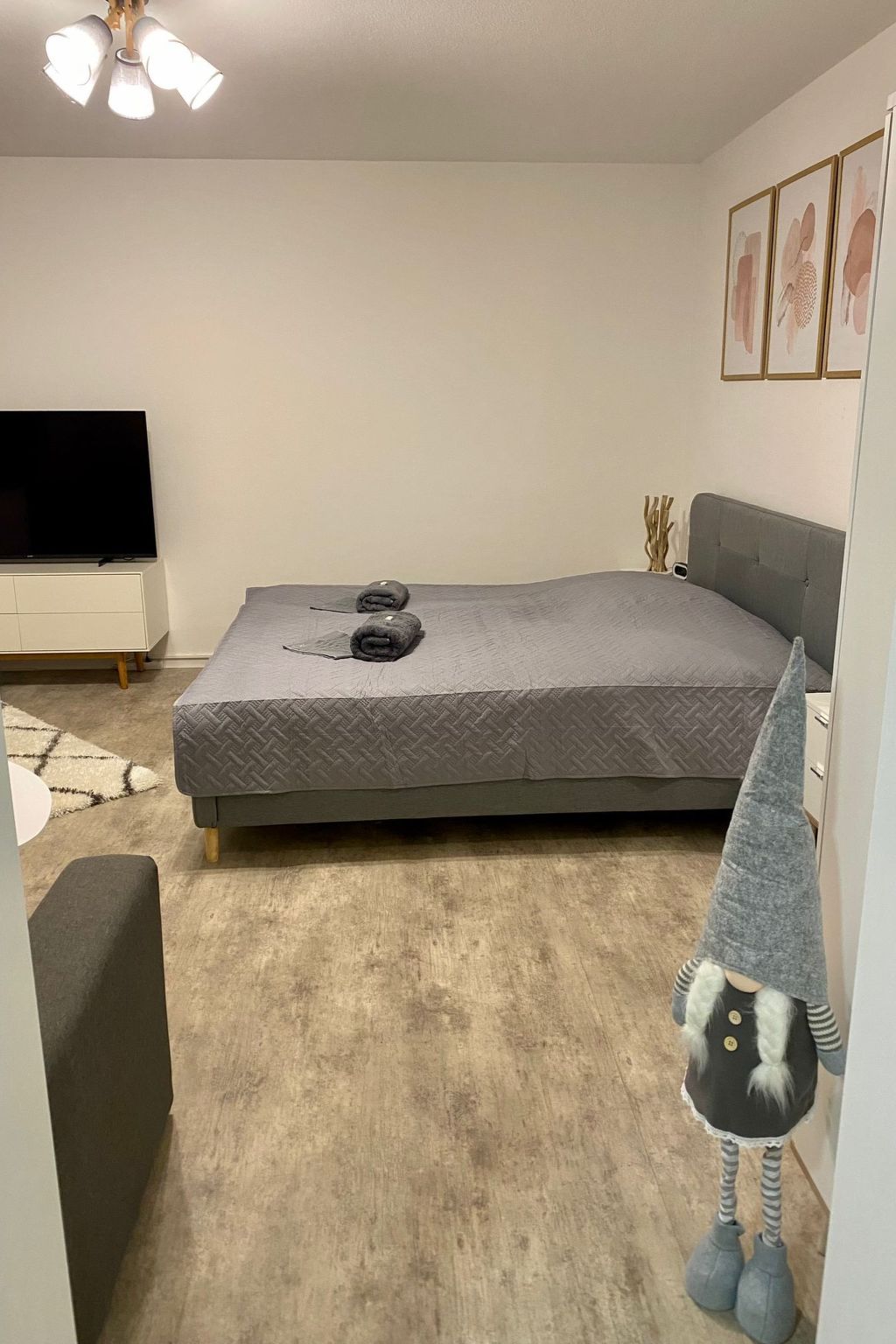 Moderne und gemütliche Ferienwohnung in Zwickau free Wifi und Netflix