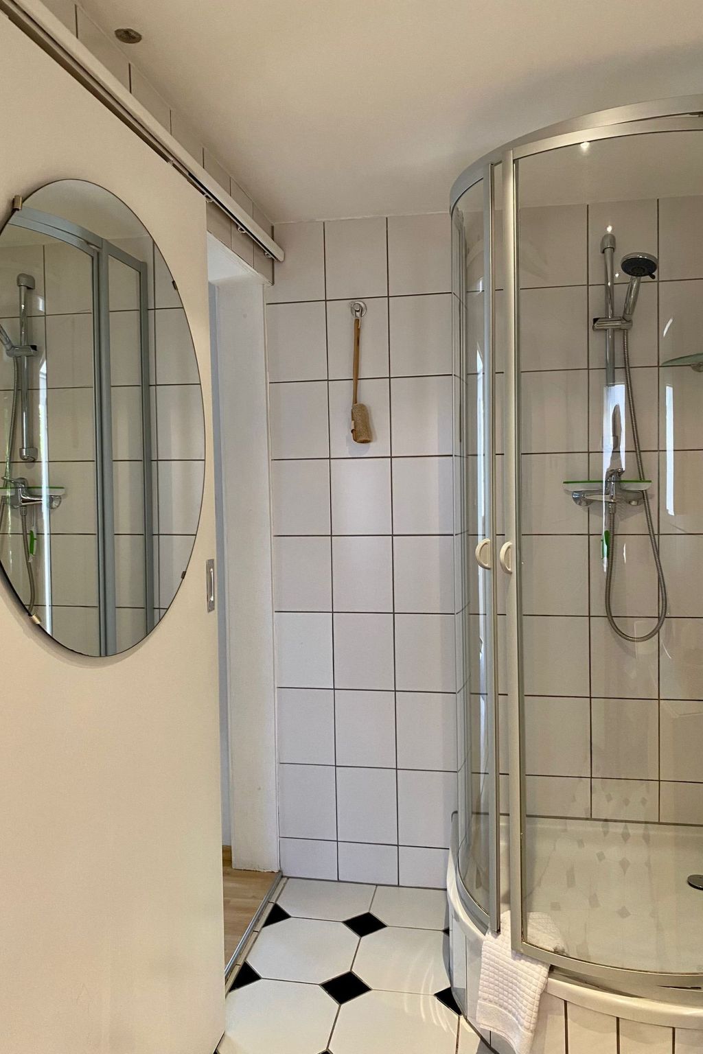 Haus mit Kunst-Binnen