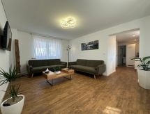 Stijlvol vrijstaand appartement in Leipzig voor 5 personen - thumbnail 1